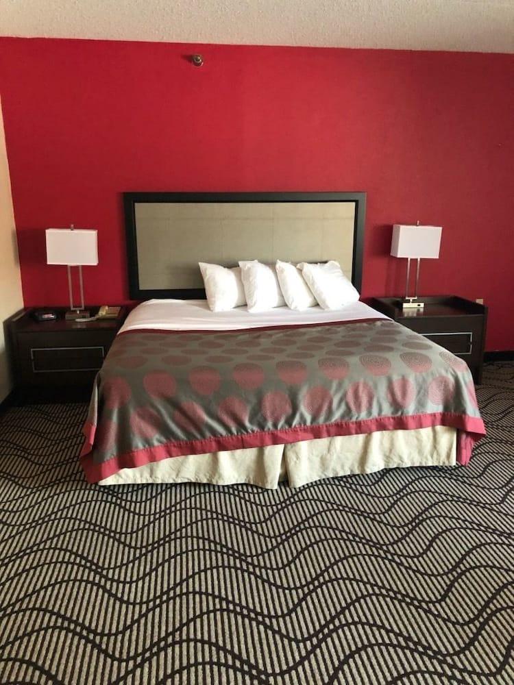 Holiday Inn Indianapolis - Airport Area N By Ihg Kültér fotó