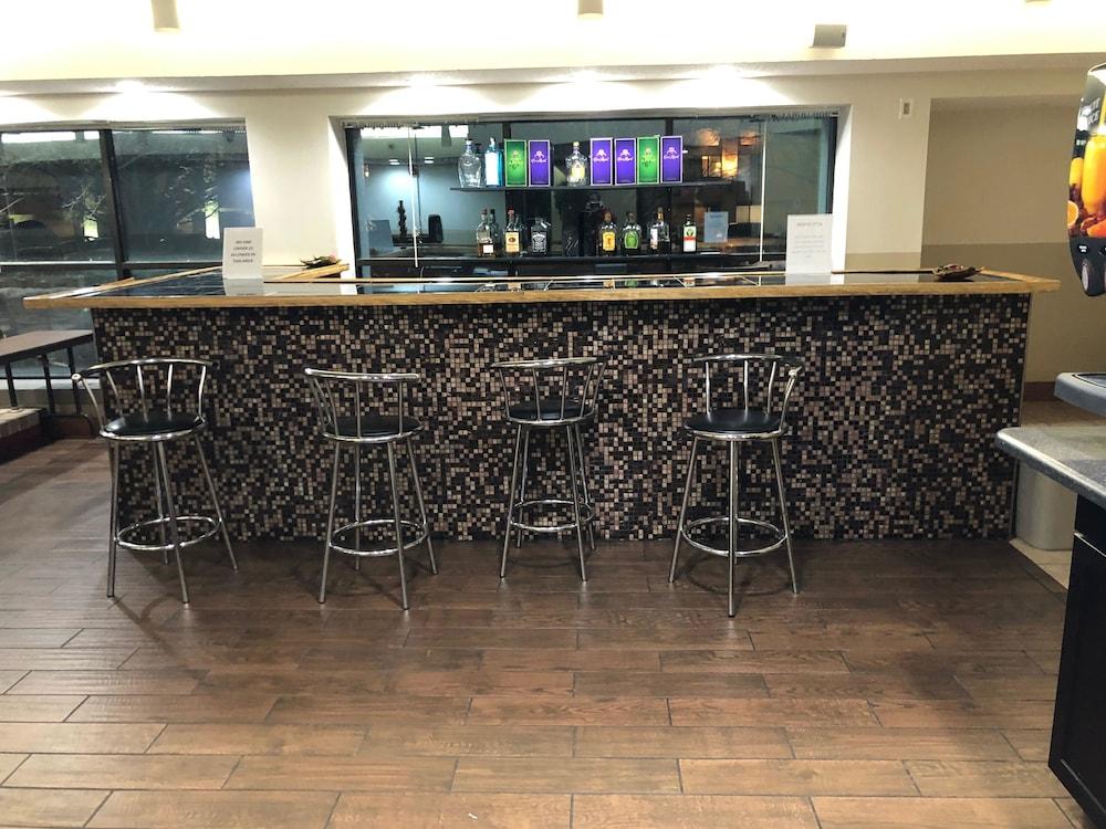 Holiday Inn Indianapolis - Airport Area N By Ihg Kültér fotó