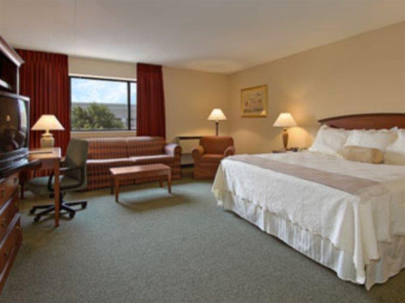 Holiday Inn Indianapolis - Airport Area N By Ihg Kültér fotó