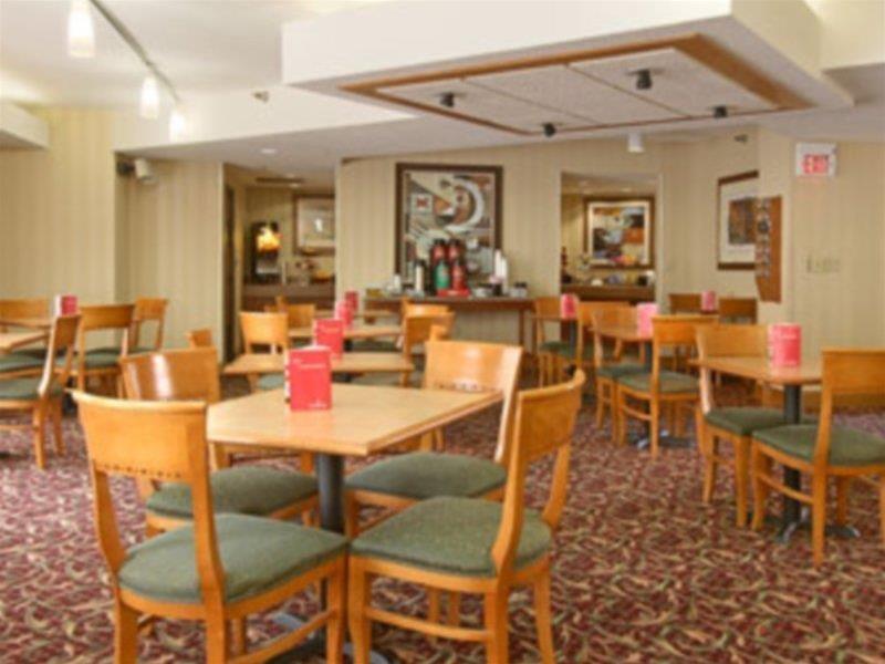 Holiday Inn Indianapolis - Airport Area N By Ihg Kültér fotó